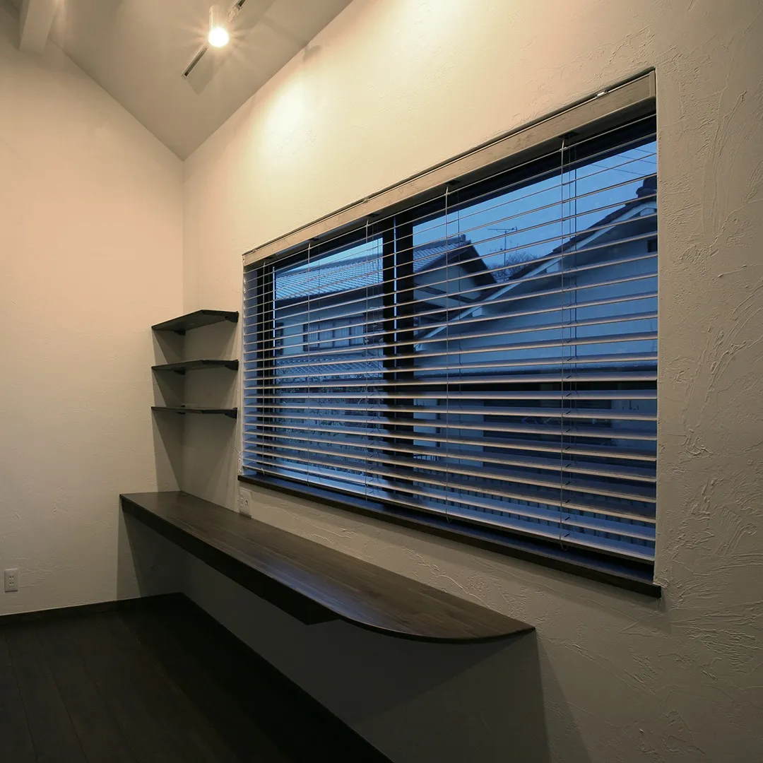 勉強は個室に持ち込まない！！