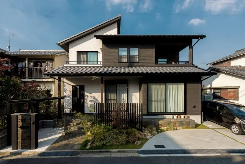 和モダンな外観