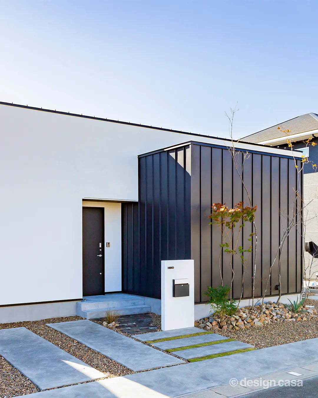 心を奪われる平屋のファサードデザインをご紹介します。