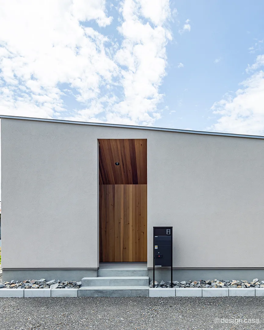 心を奪われる平屋のファサードデザインをご紹介します。